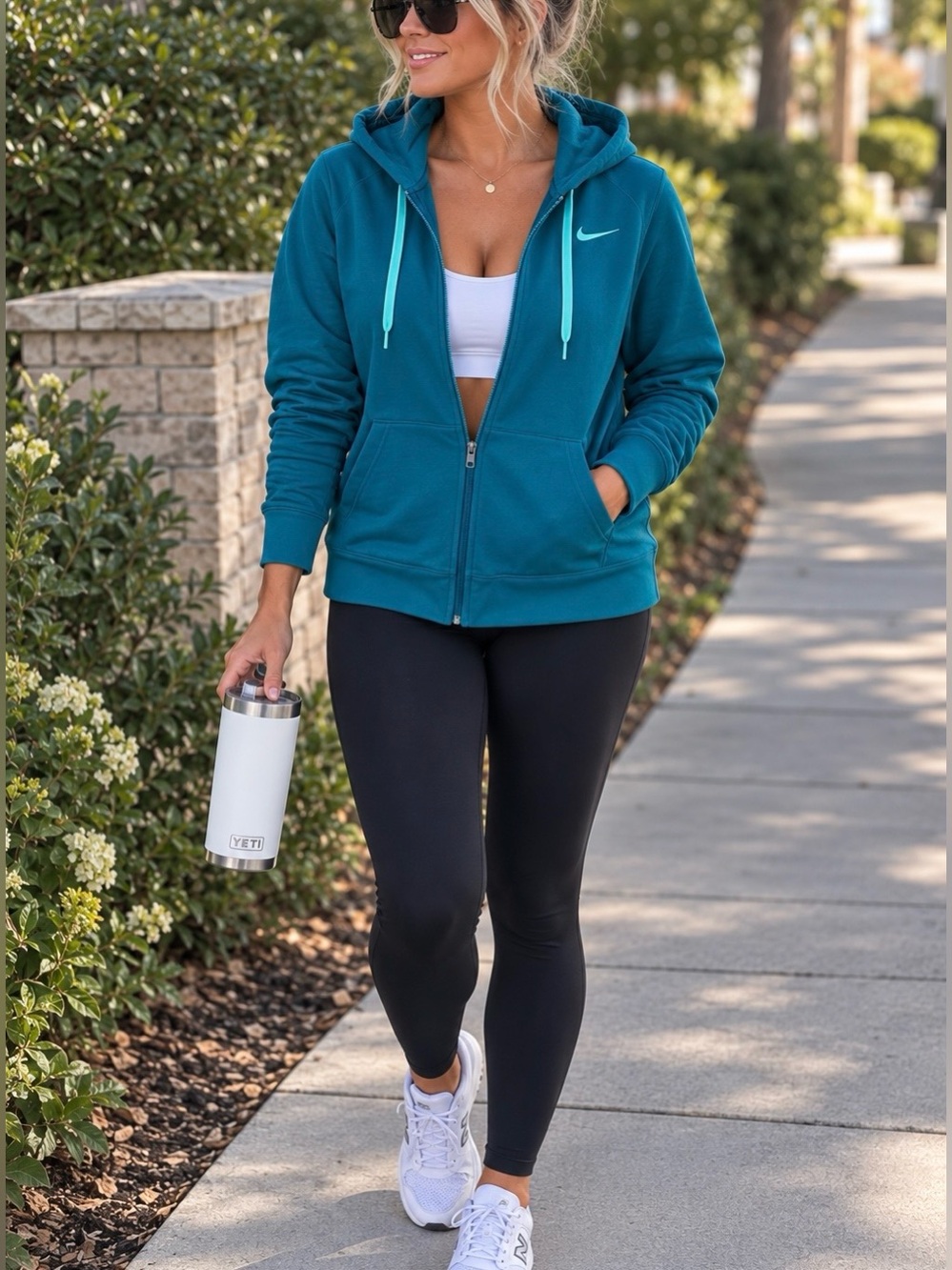 ✔️NIKE DRI-FIT Teal Blue Full Zip-Up Hoodie with Contrast Drawstrings - Medium